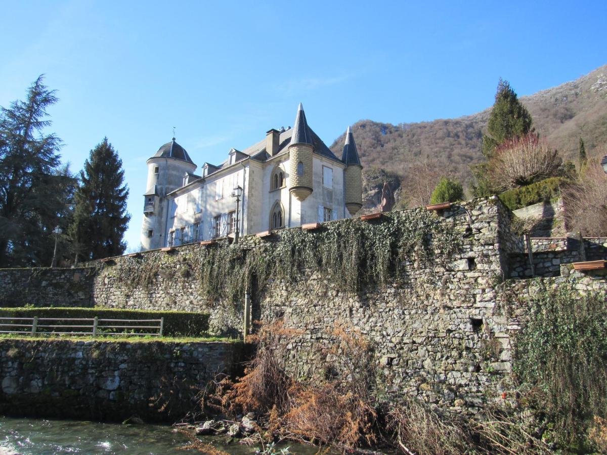 Les Deux Rives Bed and Breakfast Cierp Exteriör bild