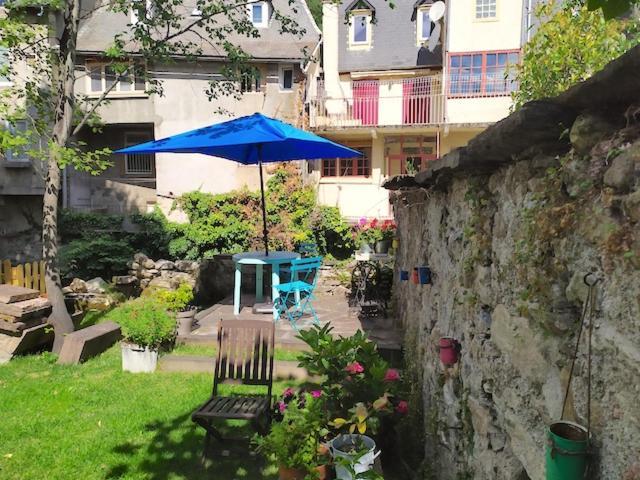 Les Deux Rives Bed and Breakfast Cierp Exteriör bild